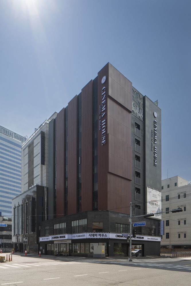 Cinema House Hotel In Μπουσάν Εξωτερικό φωτογραφία