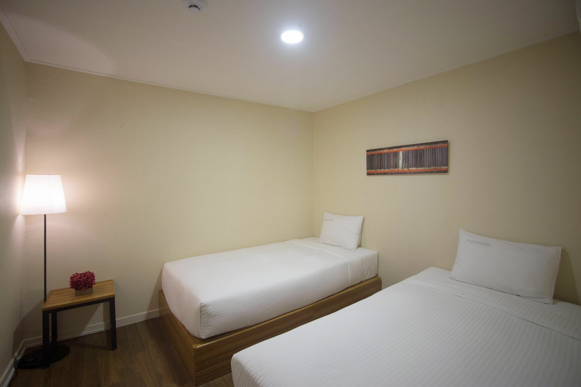 Cinema House Hotel In Μπουσάν Εξωτερικό φωτογραφία